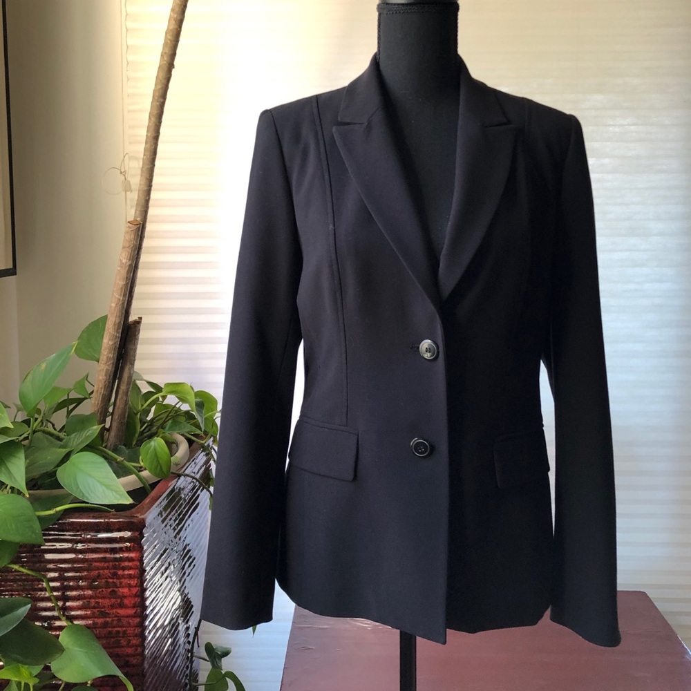 Classic black blazer, great travel companion